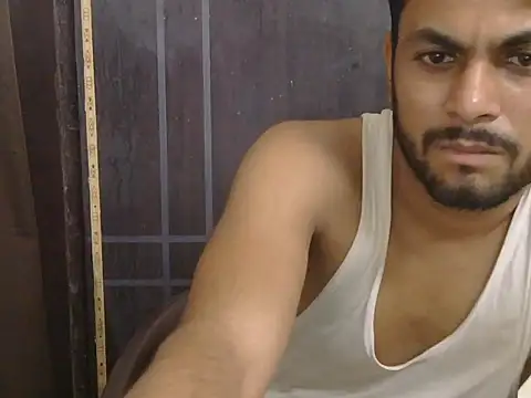 Stubborndesiboy webcam