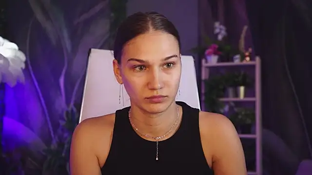 Sweet_Emilya webcam