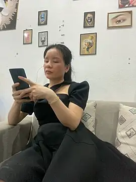 Ivy_Trix2 webcam