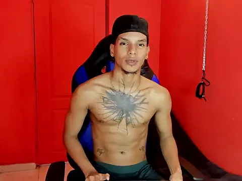 kai_storm77 webcam