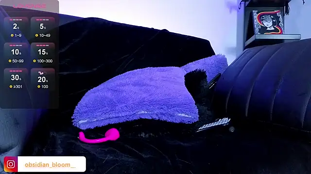 Alisson_Wynter webcam