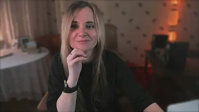 MiaSparkes webcam