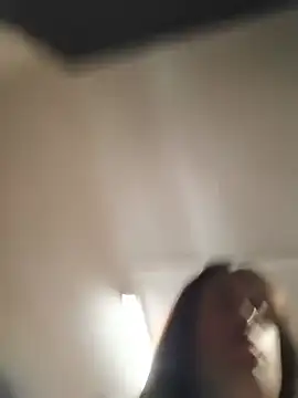 MissNyraSecret webcam