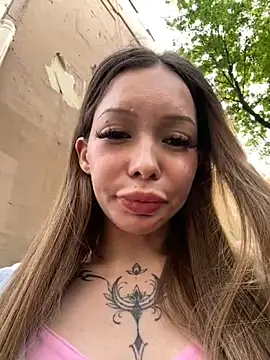 StreetCelebrity webcam
