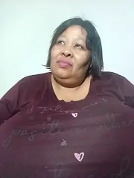 nancy111 (F milf) - Make me squit and cum on my toy