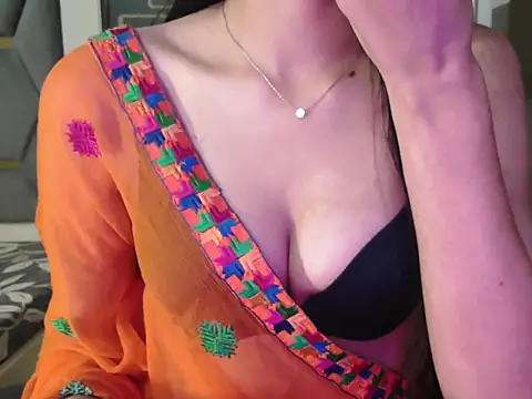 Simreet_22 webcam