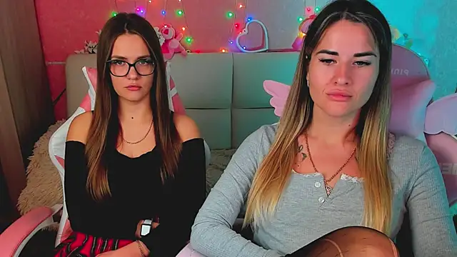 hotty_girls_here live sex cam
