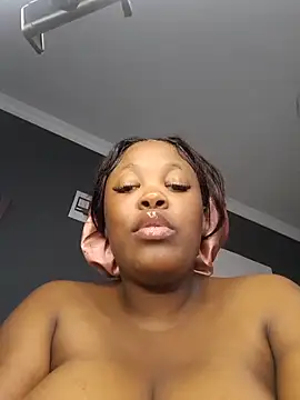 SWEETDOLLY29XX webcam