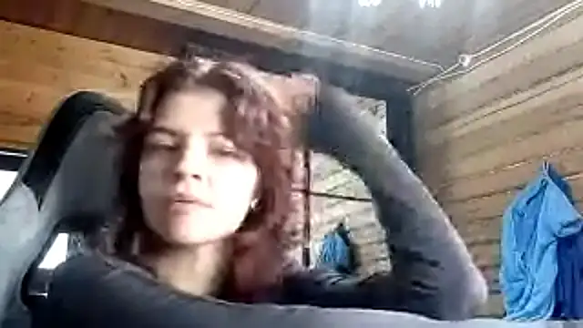 LowkeyIndigo webcam