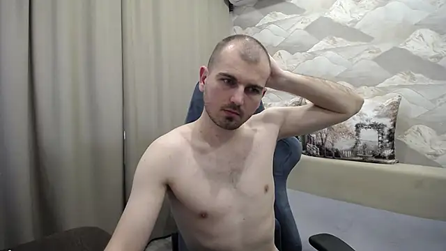 SerzhKorol1 live sex cam