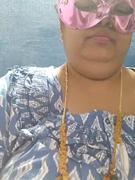 tamilthanushri webcam