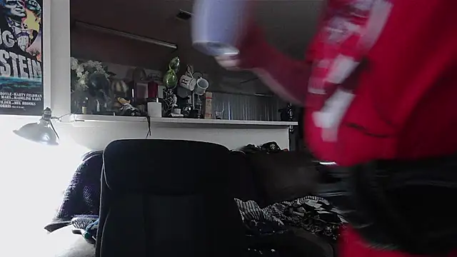 biggerisbetter12 webcam