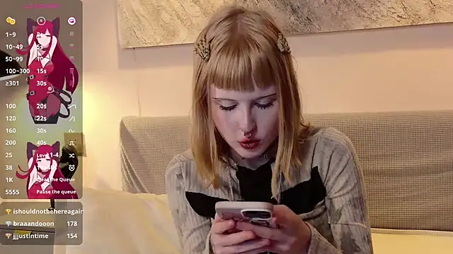 MilkMeSoftly webcam
