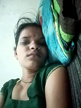Student_garl_1 webcam