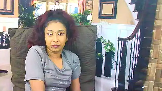IndianSexyButt webcam