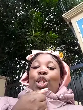 SWEETDOLLY29XX webcam