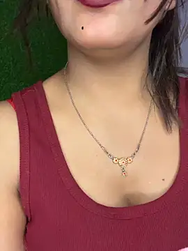 HOTTY-TINA live sex cam