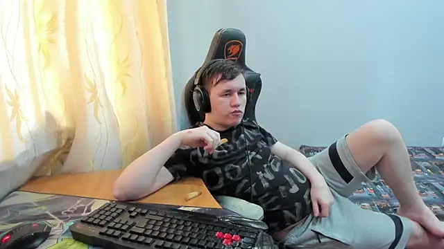 iliaskrislove webcam