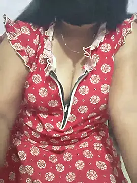 sexxyrenukaa webcam