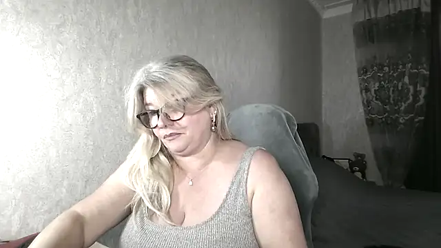 Diana_49 webcam