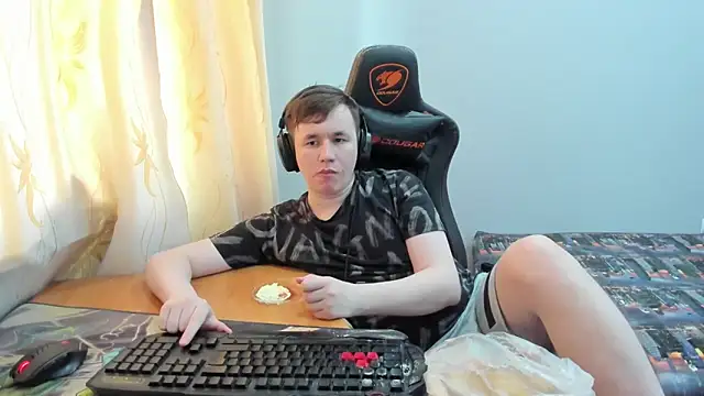 iliaskrislove webcam