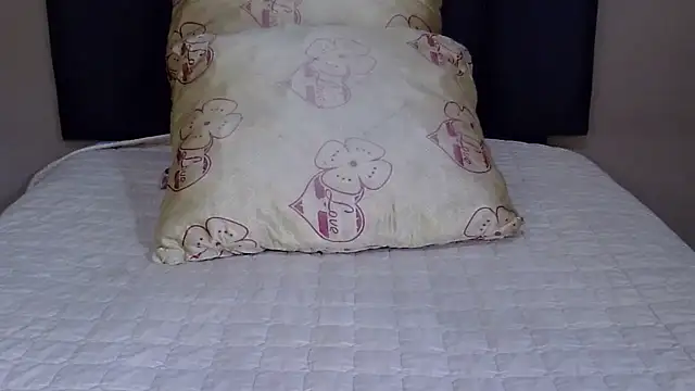 bigsexymama2 webcam