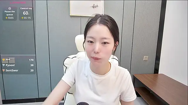 Lucky__cat webcam