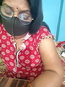 sexxyrenukaa webcam