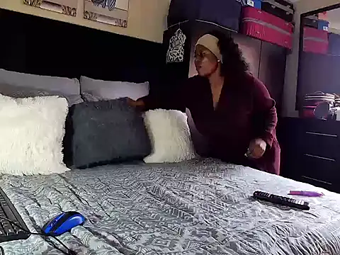fatass2twerk225 webcam