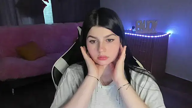 KisaModel webcam