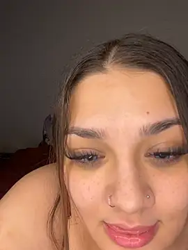 treasurebabii webcam