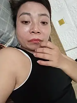 cute-shine - Cute-shine's free webcam - UK Sex Cams