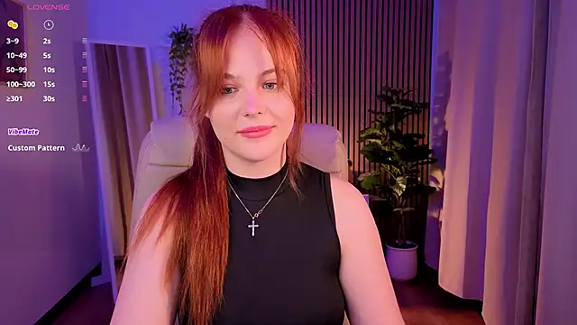 Elle_Funning webcam