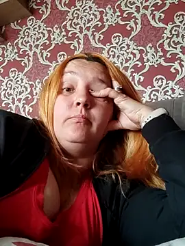 Red-HairedBeast webcam