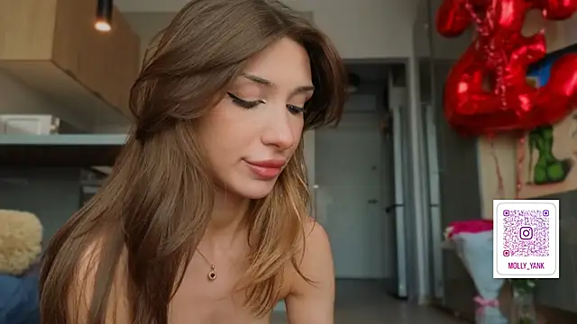 mollyyank live sex cam