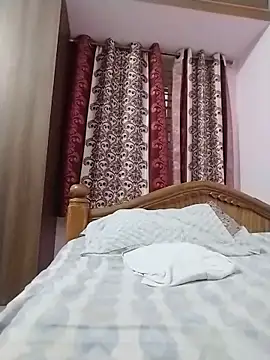 Pushpavathi_78 webcam