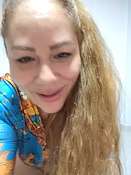 SluttyMilf79