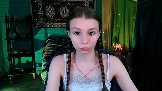 JulieDaniel webcam