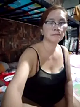 SexyHottMom webcam