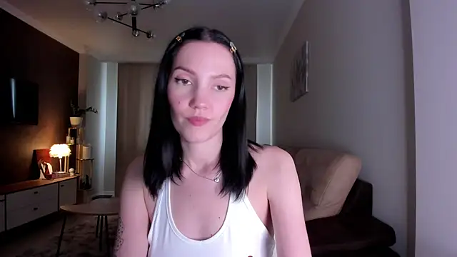 AdeleShinemm webcam