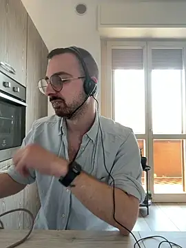 ItalianAlex webcam