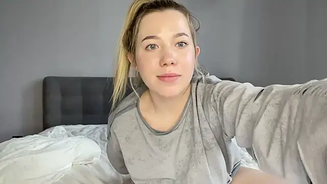 alyrasun webcam