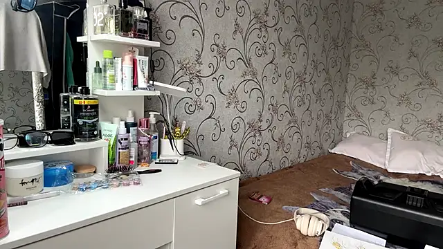 KathyrnEdmison webcam