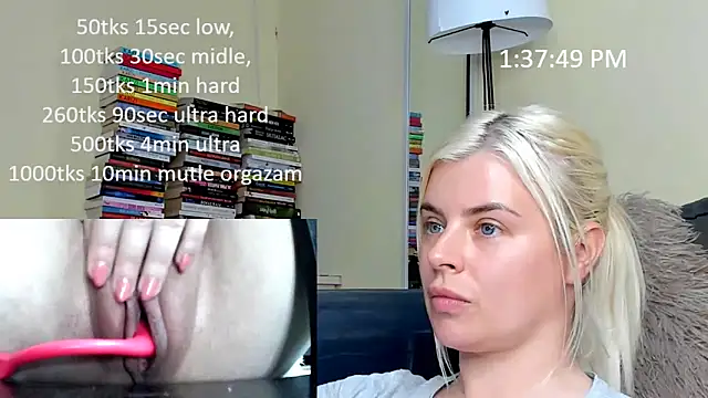 queenofthenighttt webcam