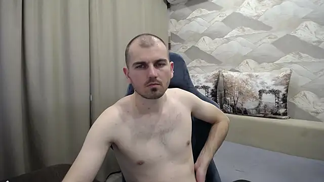 serzhkorol1 - SerzhKorol1's free webcam - UK Sex Cams