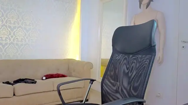 MaxKaiden webcam