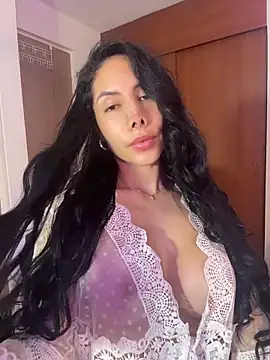 ArianaReynoldss webcam