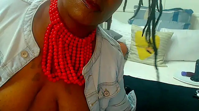 Brunettedevon33 webcam