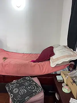 MariamGray1 webcam