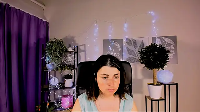 MartaEdams webcam